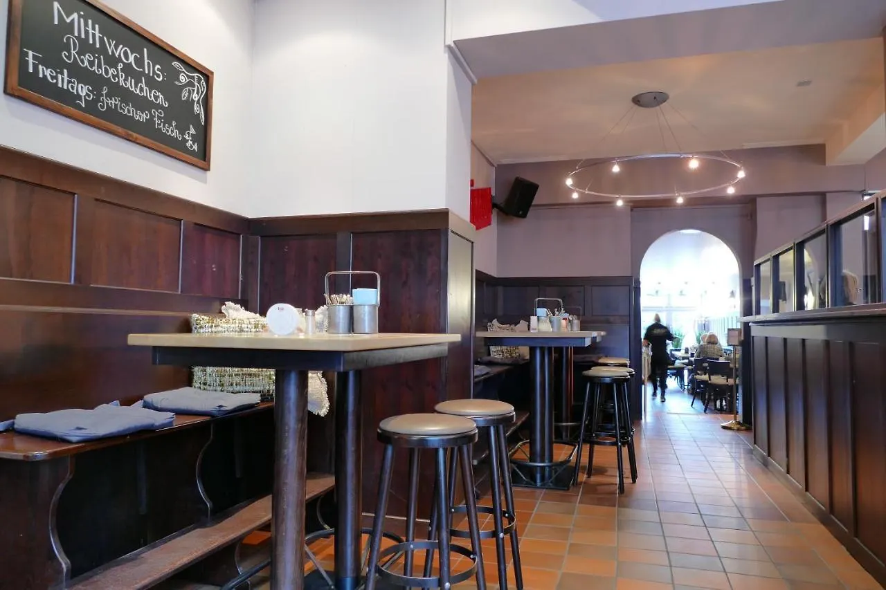 Das Steeps Ihr Brauhaus Und Hotel Cologne Germany